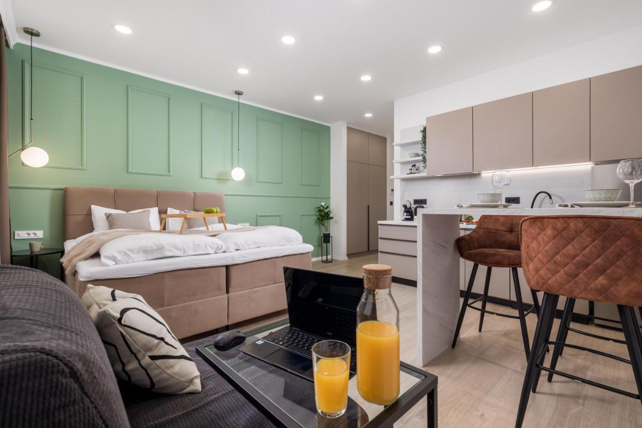Area2 Center Luxury Apartment ริเยกา ภายนอก รูปภาพ