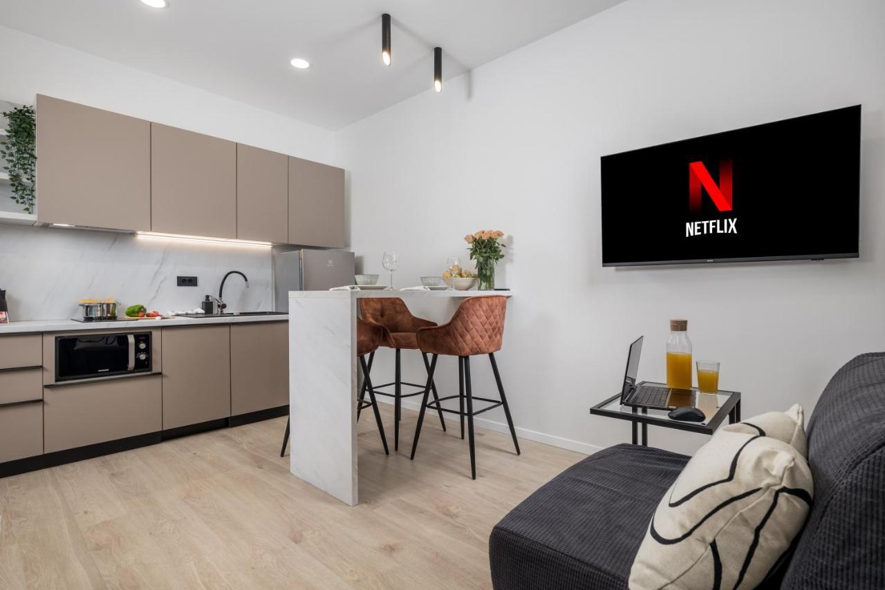 Area2 Center Luxury Apartment ริเยกา ภายนอก รูปภาพ